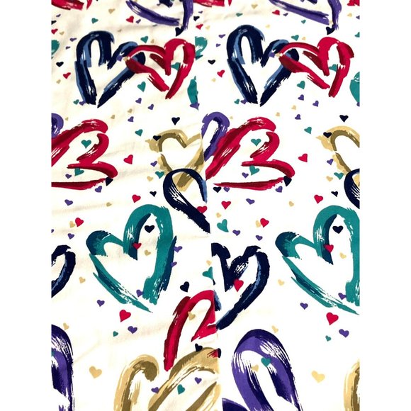 Cherokee Heartbeat Print V-Neck Scrub Top - Picture 7 of 10